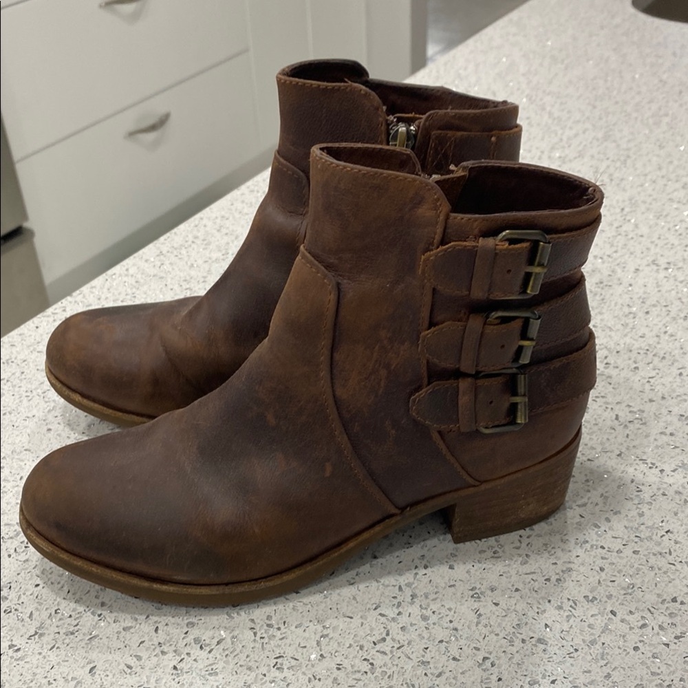 UGG Brown Ankle Boots with Buckle Straps and Low Heel